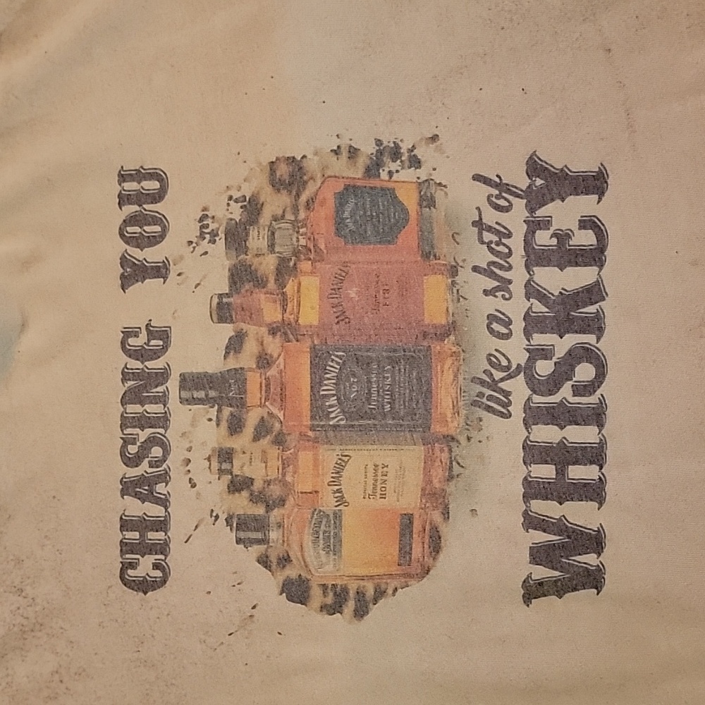 Bleached tshirt - Picture 2 of 2